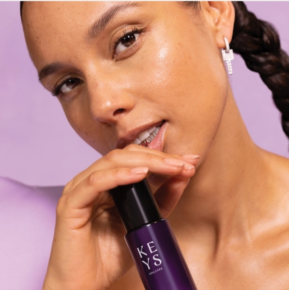 🍓5 for $20 - Keys Soulcare Let Me Glow Illuminating Serum - Picture 7 of 12